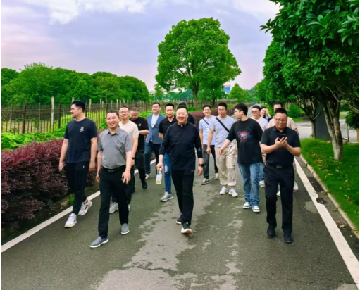 湖南康之源科技有限公司業(yè)務(wù)團隊暑期團建